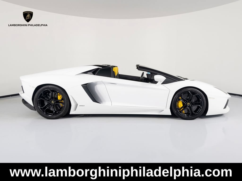 Used 2016 Lamborghini Aventador LP 700-4 AWD/4WD image 7