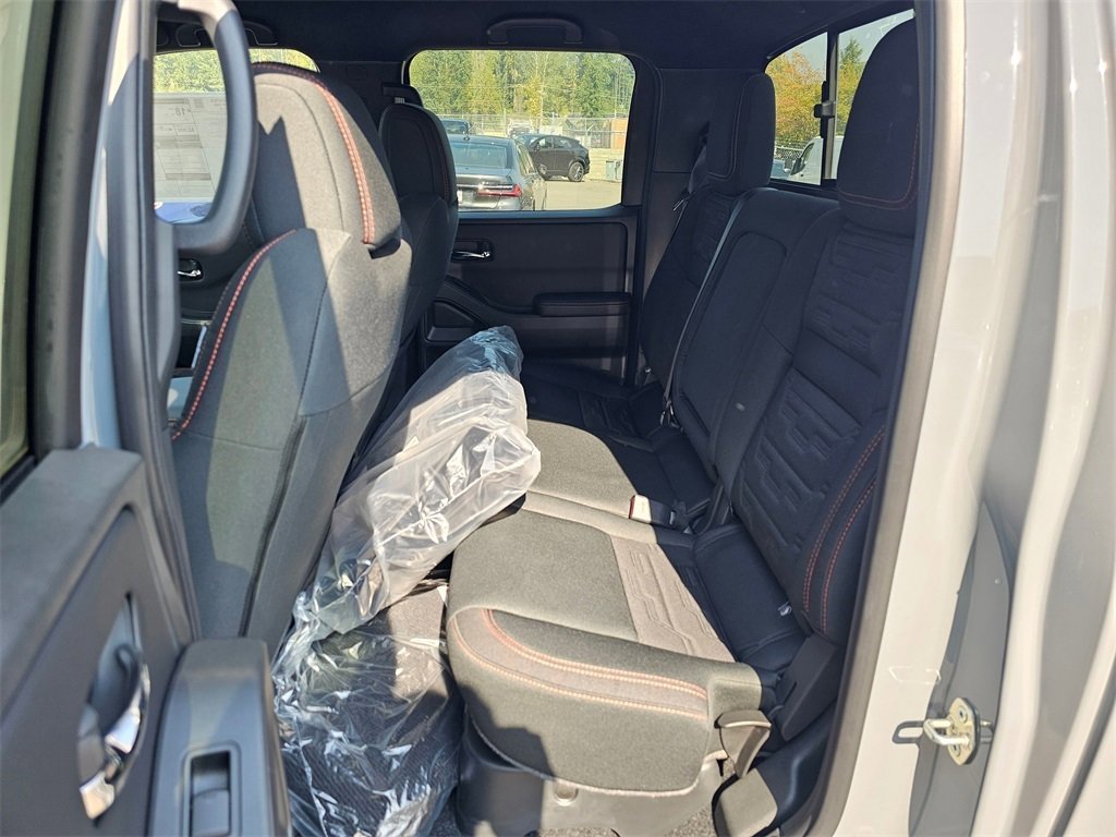 New 2025 Nissan Frontier PRO-4X w/ Interior Protection Package image 20