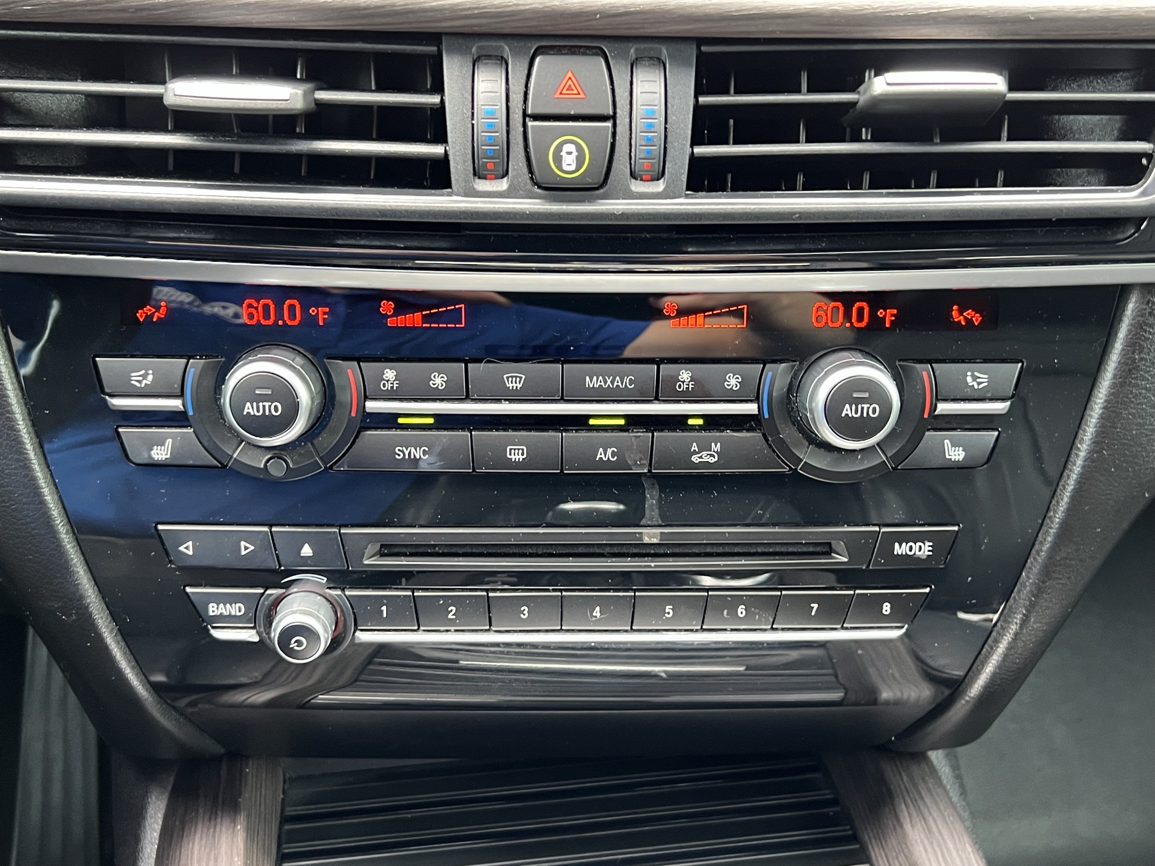 Used 2018 BMW X5 xDrive50i w/ M Sport Package AWD/4WD image 29