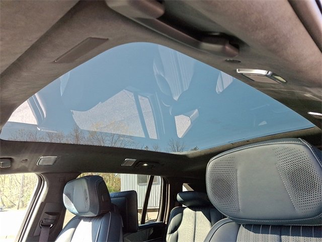 Used 2025 Cadillac Escalade IQ Sport 2 w/ LPO, ONYX Package image 14