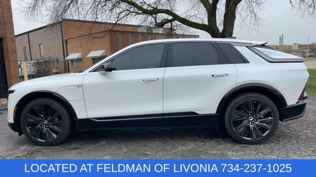 Used 2024 Cadillac Lyriq Sport w/ Nappa Leather Package image 5