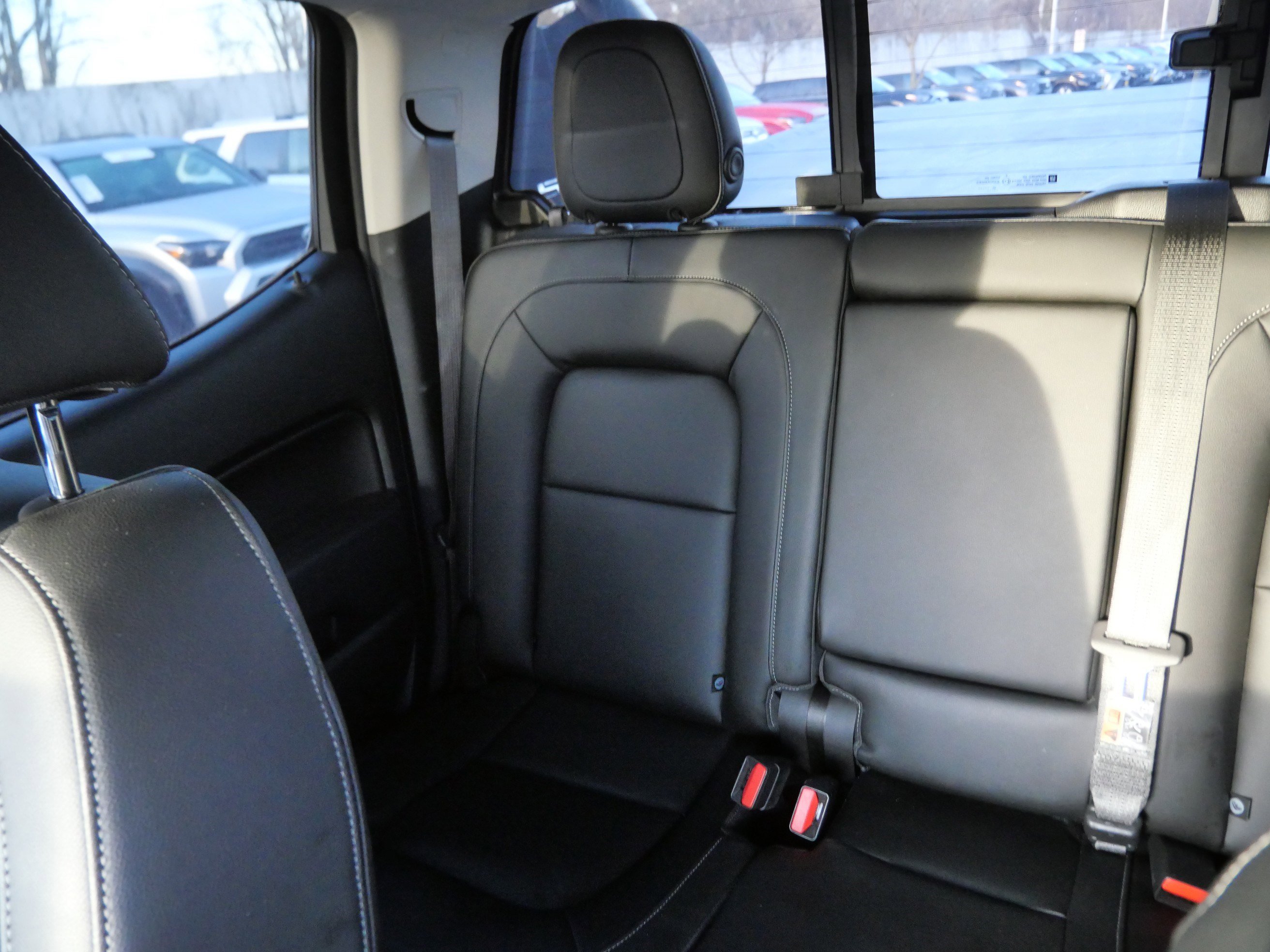 Used 2021 Chevrolet Colorado ZR2 w/ ZR2 Dusk Special Edition image 12