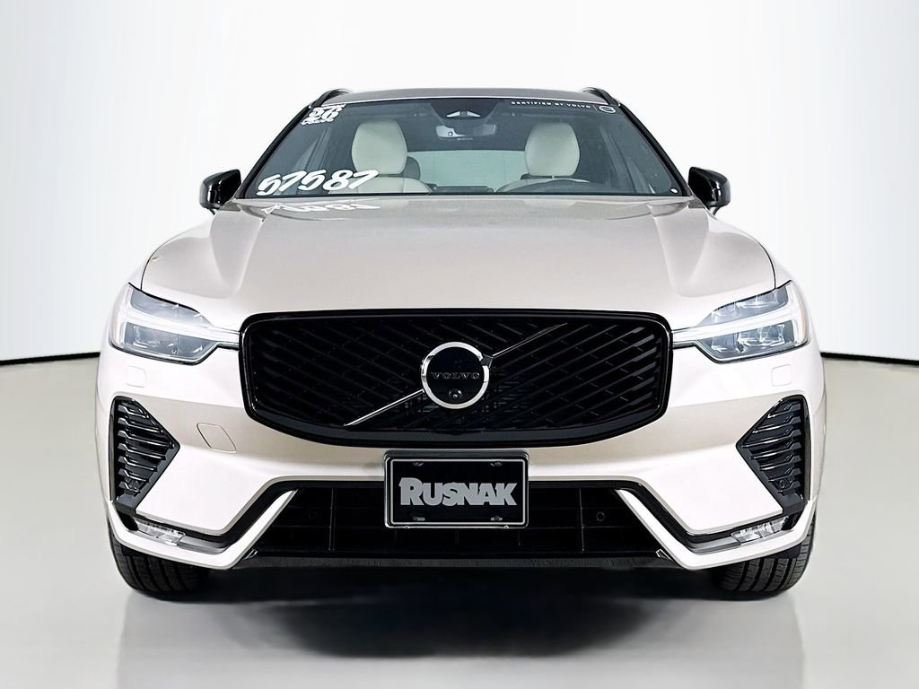 Used 2026 Volvo XC60 B5 Plus w/ Protection Package Premier image 2