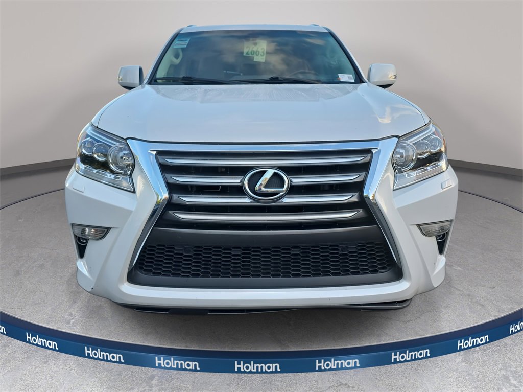 Used 2015 Lexus GX 460 image 2