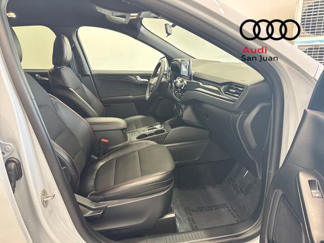 Used 2026 Ford Escape ST-Line image 31