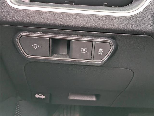 Used 2025 Kia K4 FWD image 14