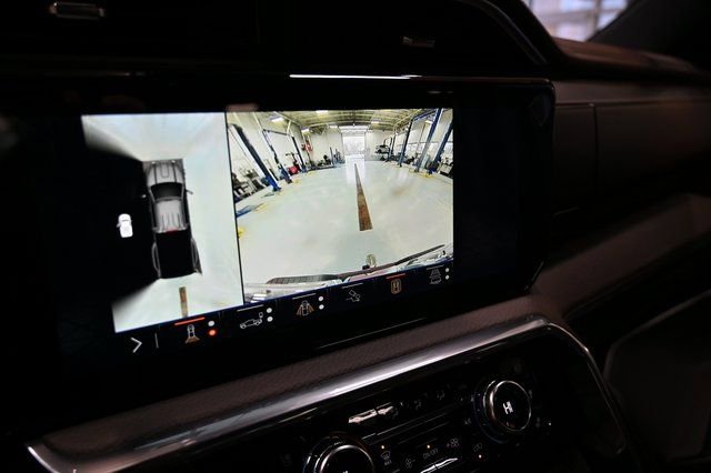 Used 2024 GMC Sierra 3500 Denali image 19