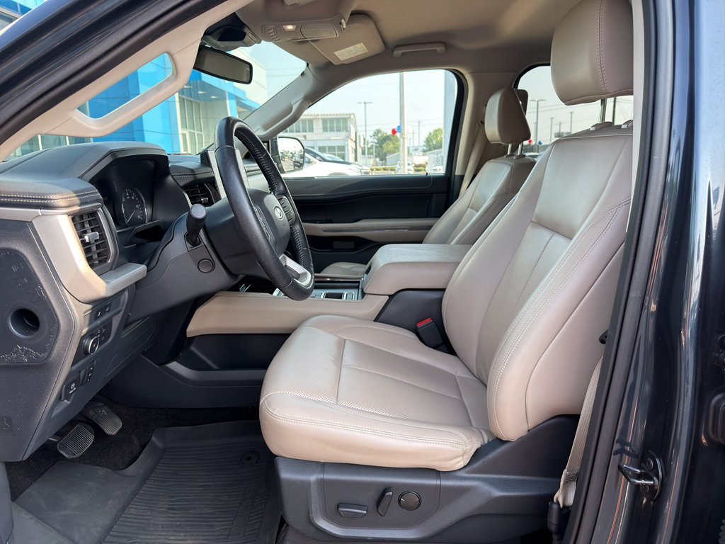 Used 2022 Ford Expedition Max XLT RWD image 23
