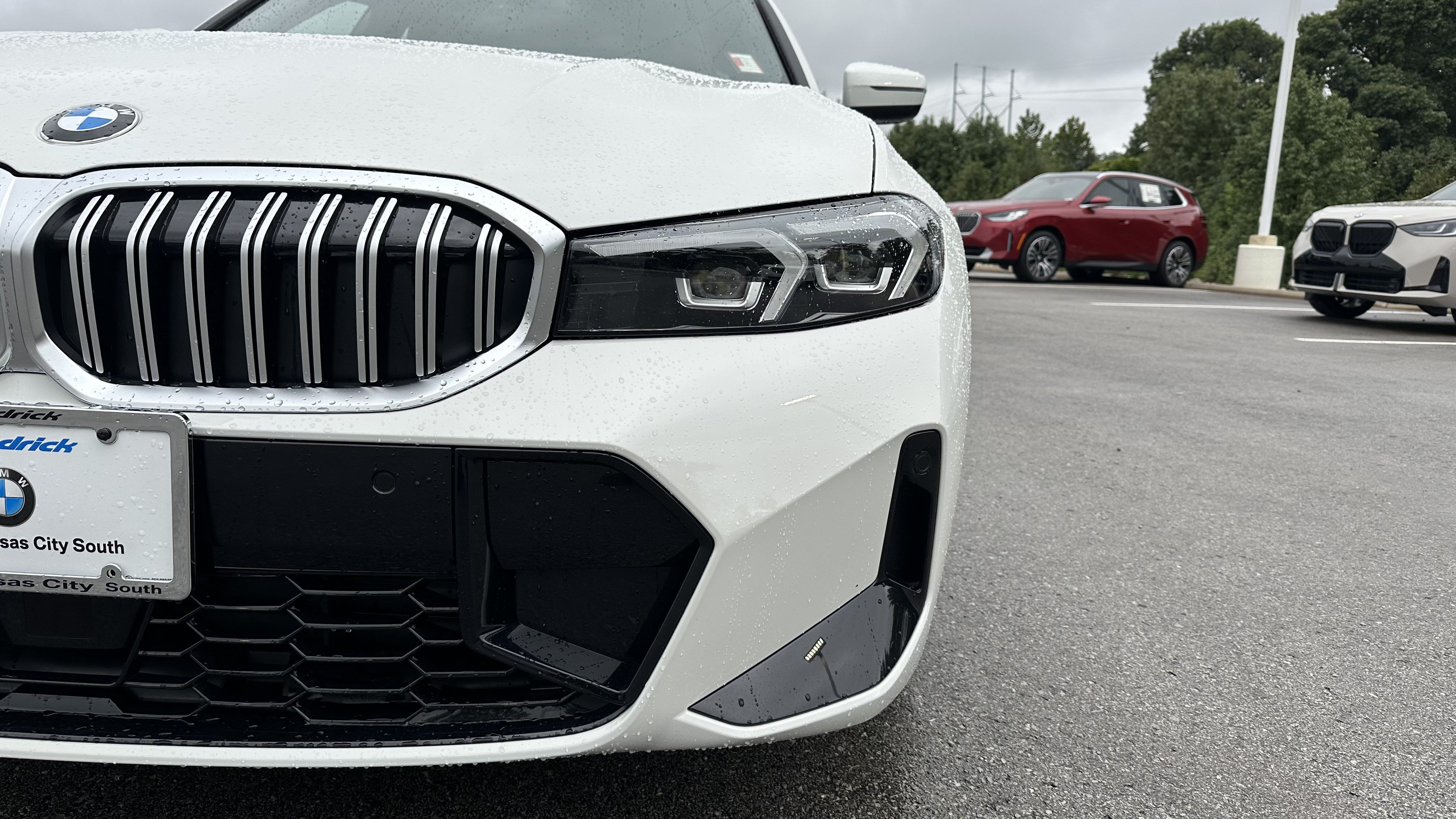 Certified 2026 BMW 330i xDrive Sedan w/ M Sport Package AWD/4WD image 6