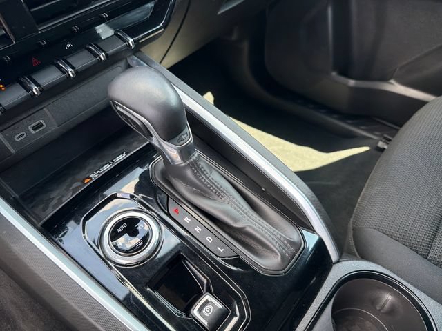 Certified 2023 Chevrolet Colorado LT w/ LT Convenience Package II AWD/4WD image 20