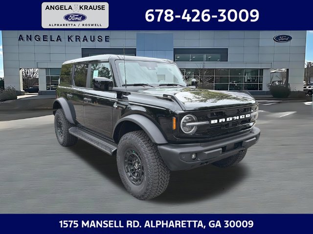 New 2026 Ford Bronco Outer Banks w/ Sasquatch Package