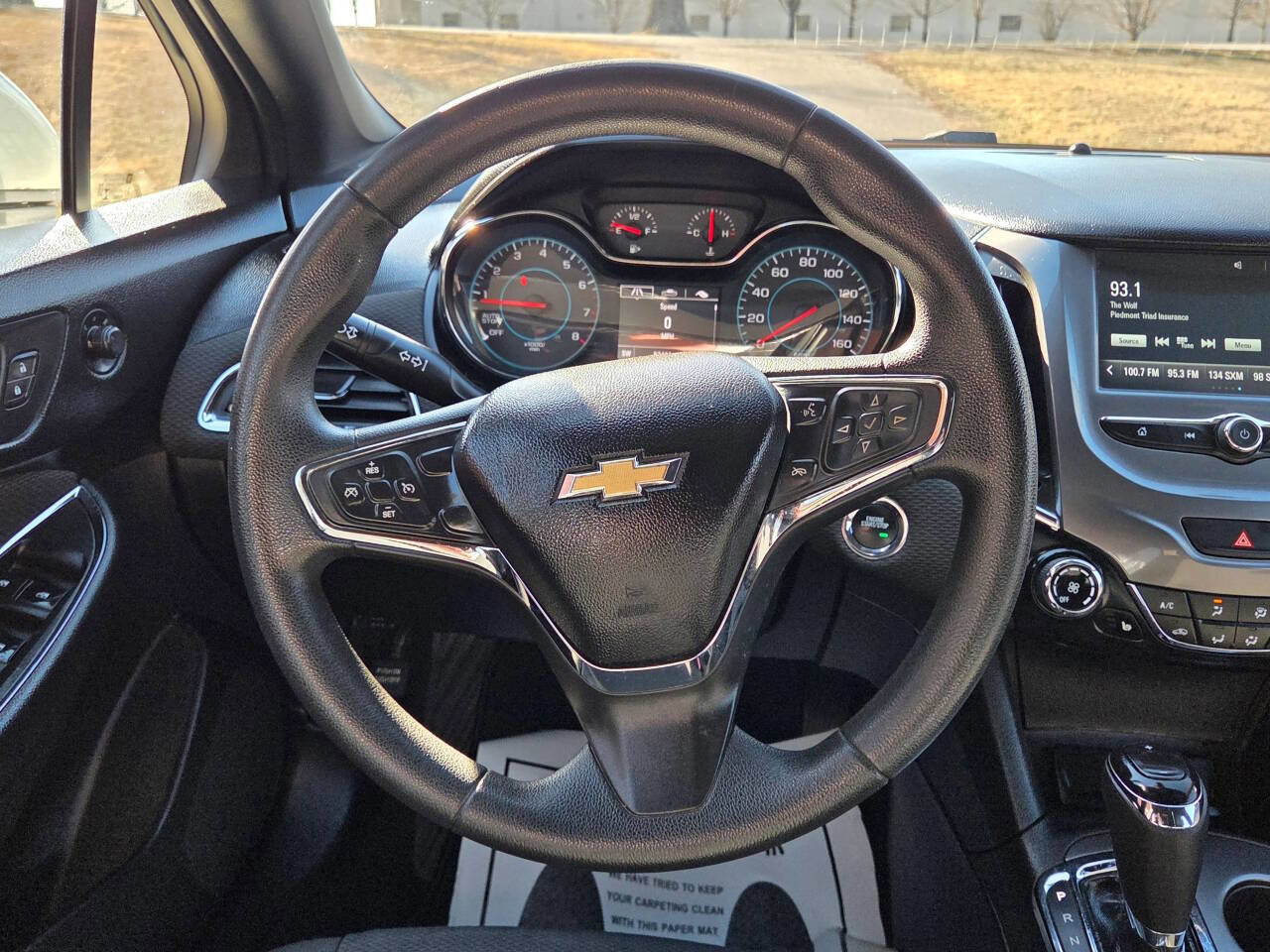 Used 2017 Chevrolet Cruze LT w/ Convenience Package image 17