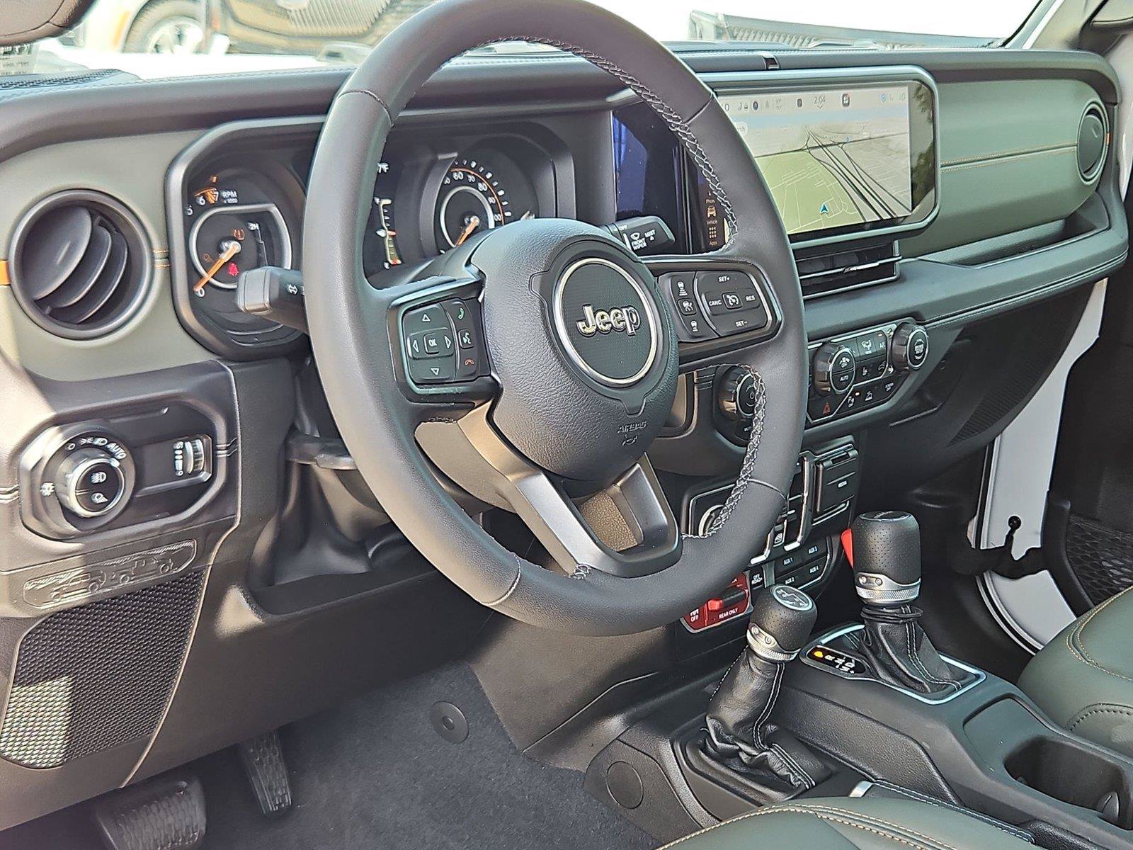 Used 2025 Jeep Gladiator Mojave w/ Safety Group AWD/4WD image 9