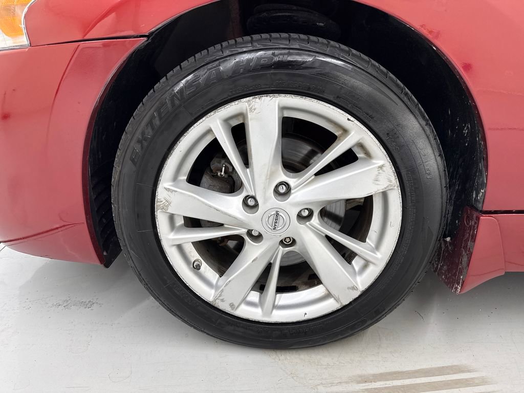 Used 2015 Nissan Altima 2.5 SV w/ Convenience Package FWD image 9
