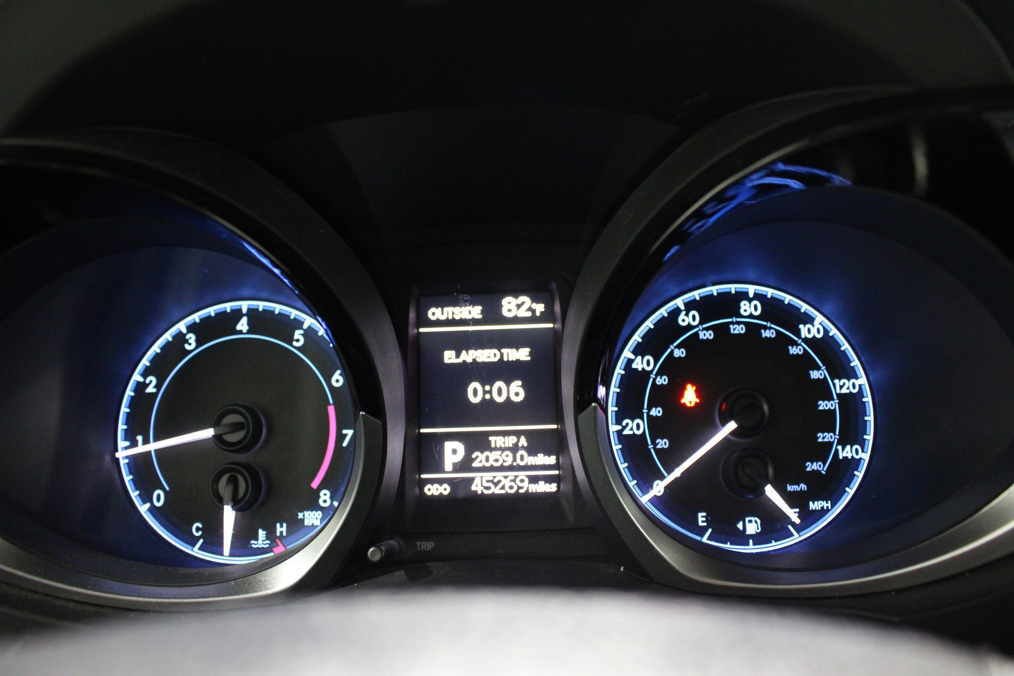 Used 2015 Toyota Corolla S w/ Body Protection Package #1 FWD image 13
