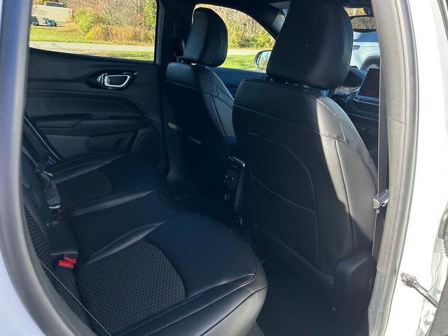 New 2026 Jeep Compass Latitude image 21