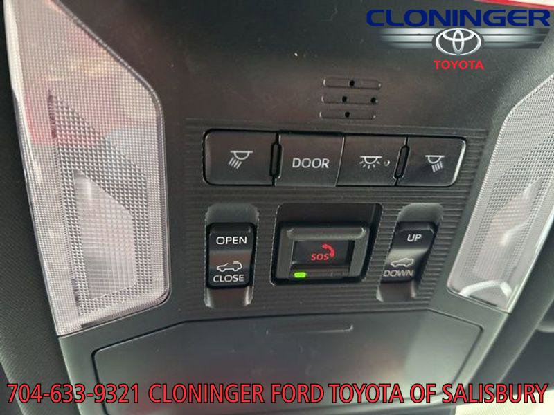 New 2025 Toyota RAV4 SE image 25