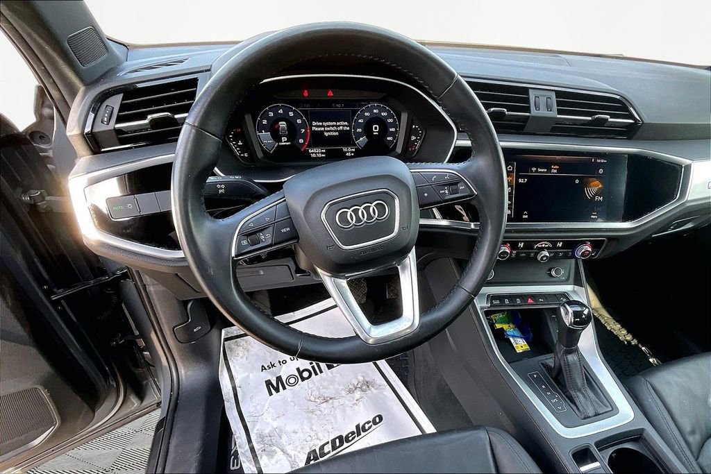 Used 2020 Audi Q3 2.0T Premium w/ Convenience Package image 9