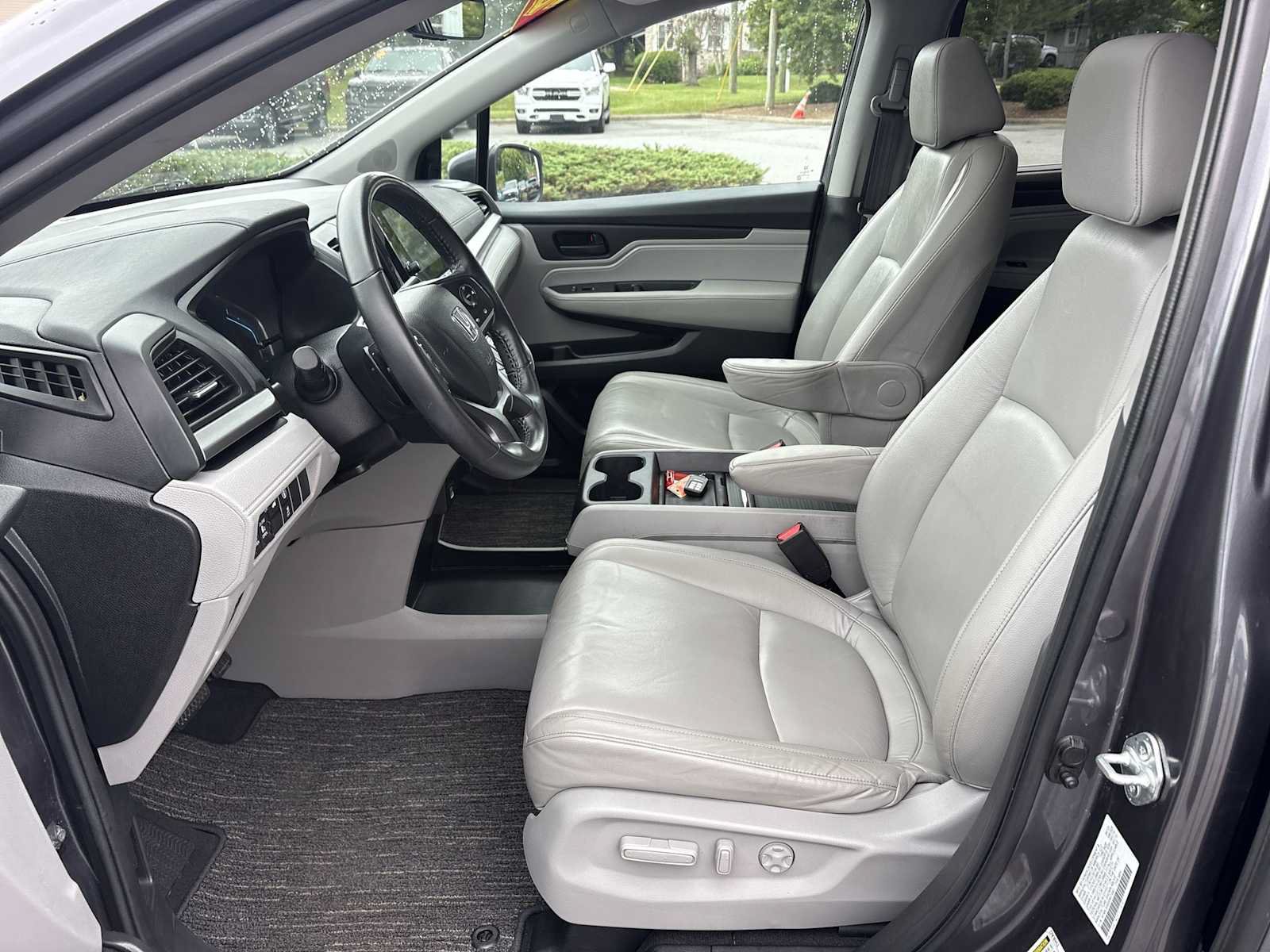 Used 2023 Honda Odyssey EX-L image 19