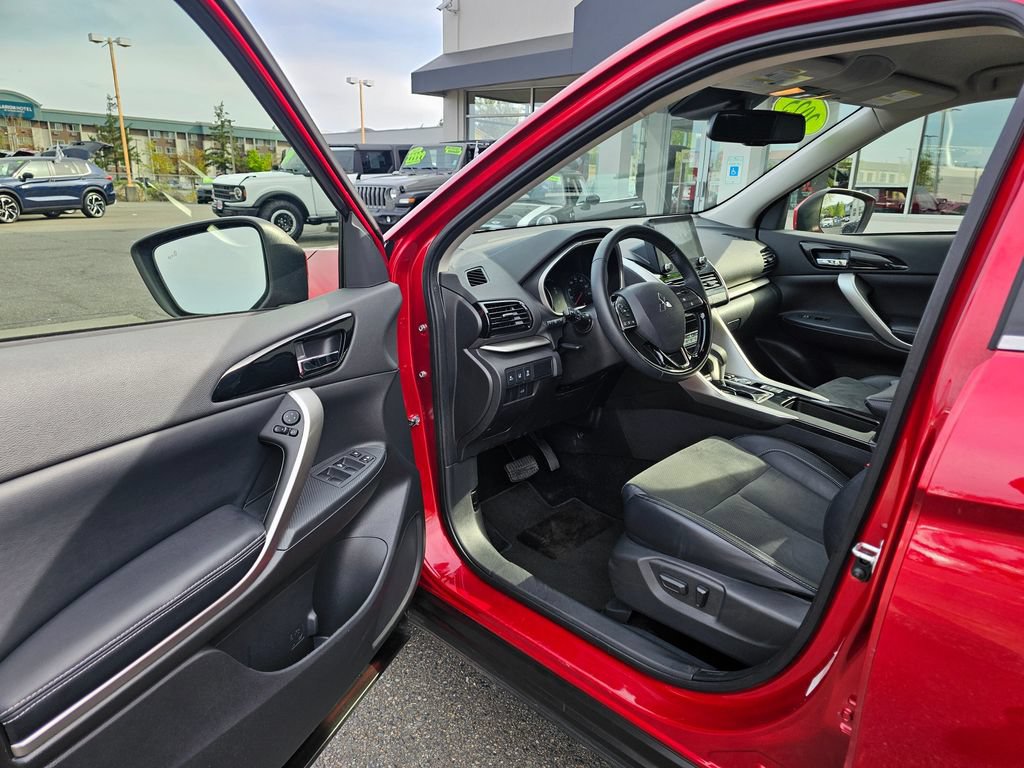 Used 2025 Mitsubishi Eclipse Cross SE AWD/4WD image 16