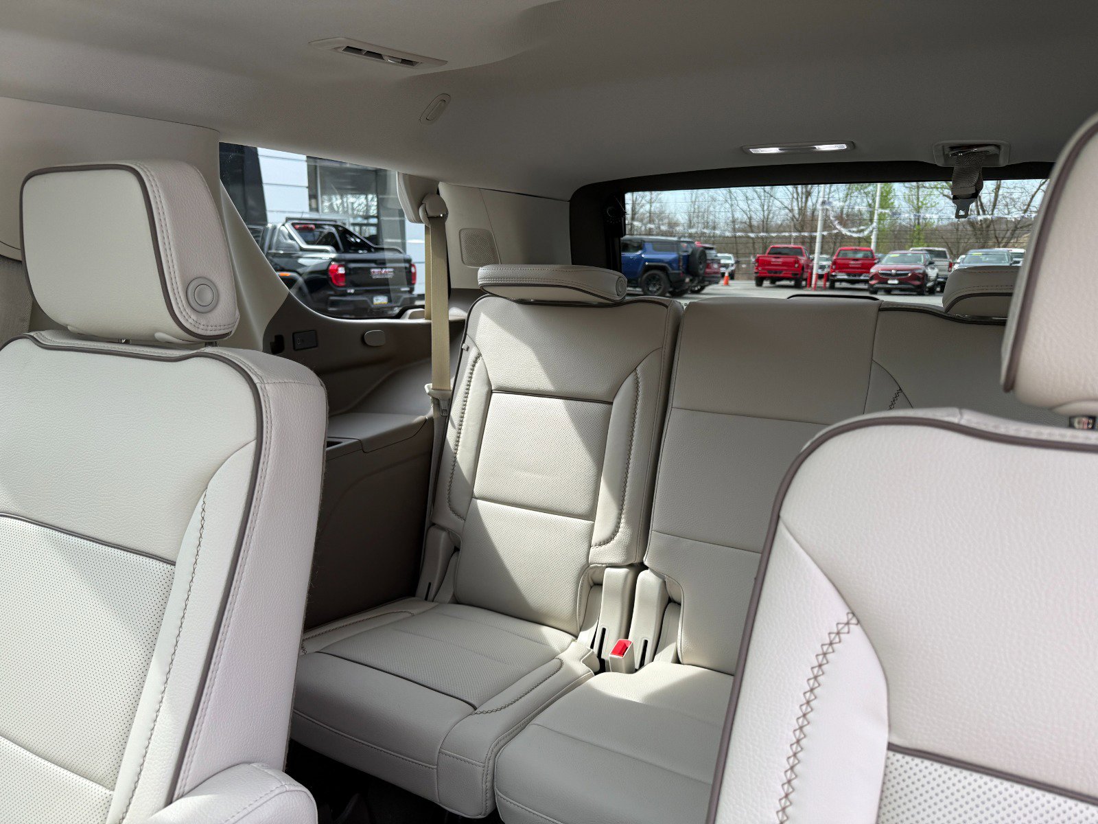 Used 2024 GMC Yukon Denali AWD/4WD image 20