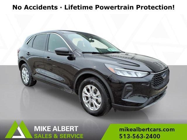 Used 2023 Ford Escape Active image 1