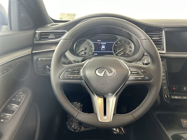 Used 2025 INFINITI QX55 Luxe w/ Cargo Package image 12