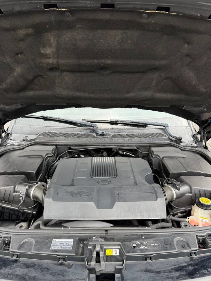 Used 2013 Land Rover Range Rover Sport HSE w/ HSE Silver Pkg image 23