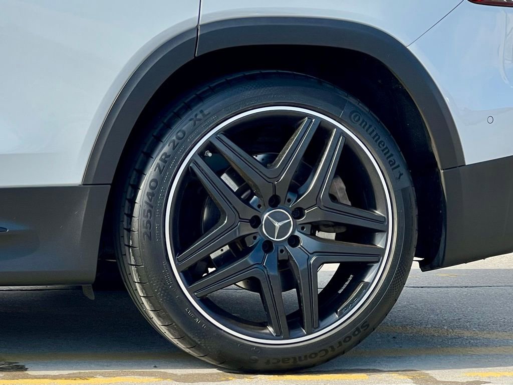 Certified 2021 Mercedes-Benz GLB 35 AMG 4MATIC image 15