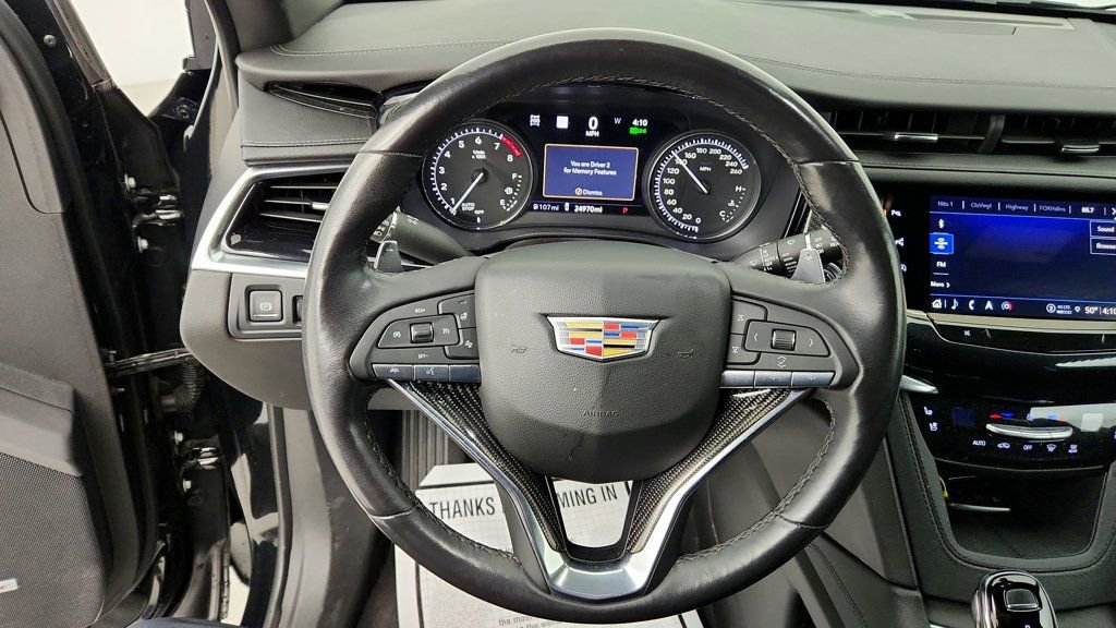 Used 2024 Cadillac XT6 Sport w/ Technology Package image 14