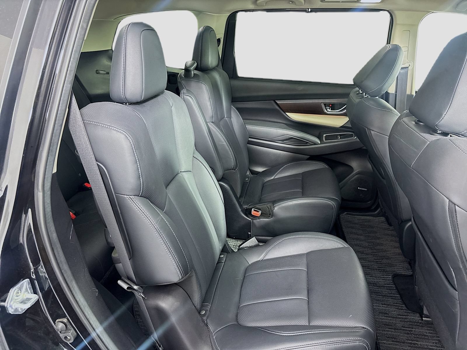 Used 2022 Subaru Ascent Touring AWD/4WD image 30