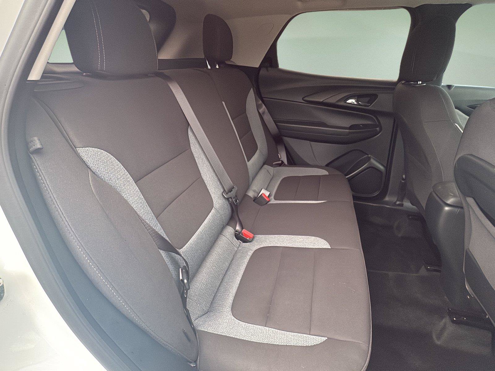 Certified 2024 Chevrolet TrailBlazer LS AWD/4WD image 31