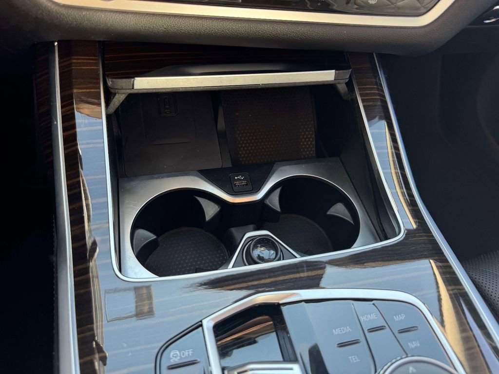 Certified 2023 BMW X7 xDrive40i image 14