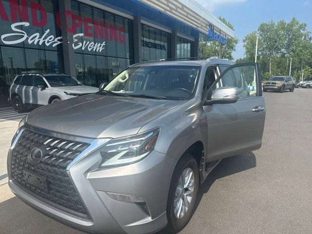 Used 2020 Lexus GX 460 AWD/4WD image 3