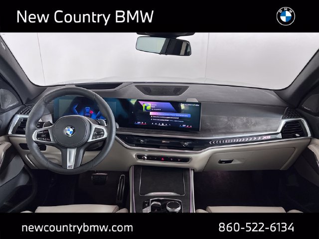 Used 2025 BMW X5 xDrive40i w/ M Sport Package AWD/4WD image 23