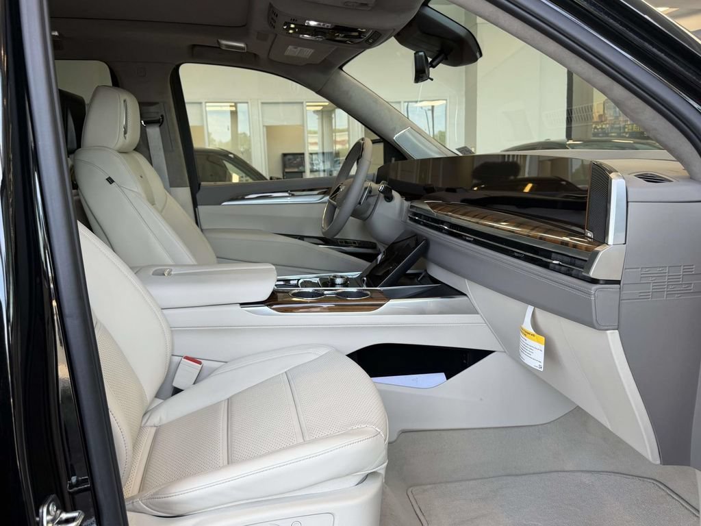 New 2026 Cadillac Escalade Platinum Luxury AWD/4WD image 10
