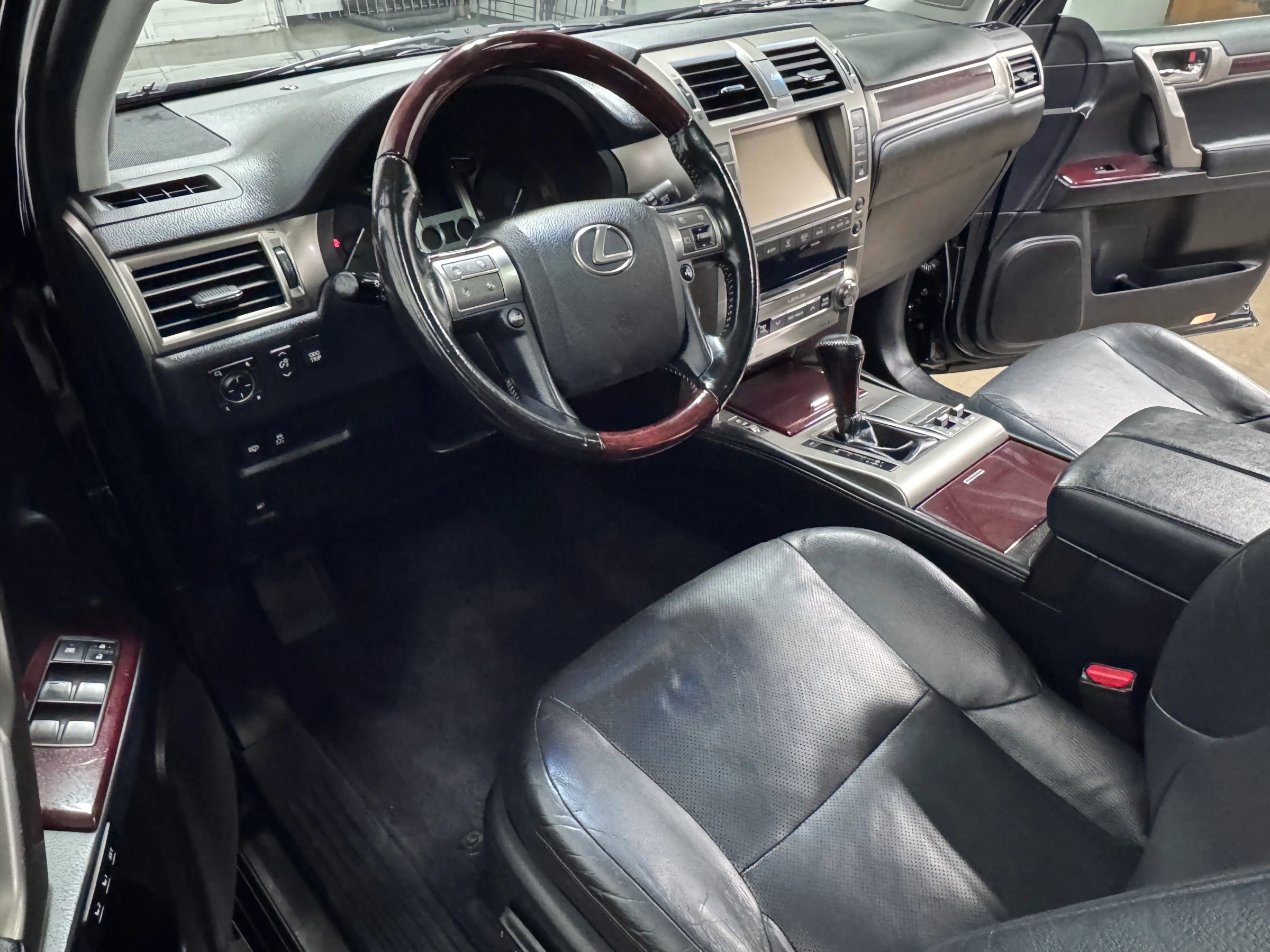 Used 2018 Lexus GX 460 Premium AWD/4WD image 19