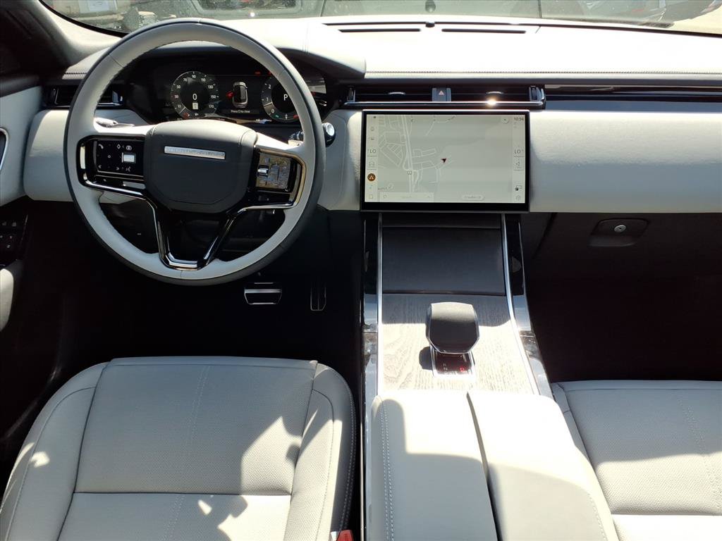 New 2026 Land Rover Range Rover Velar Dynamic SE AWD/4WD image 4