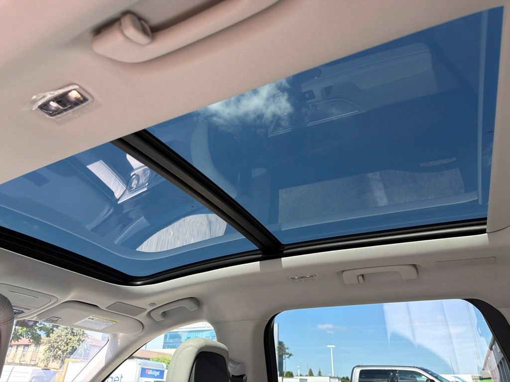 New 2026 Lincoln Nautilus Reserve AWD/4WD image 37