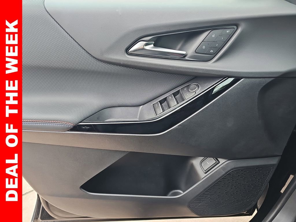 New 2026 Chevrolet Equinox RS w/ Convenience Package III image 28