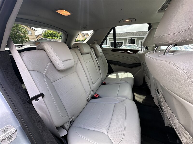 Used 2014 Mercedes-Benz ML 350 4MATIC image 24