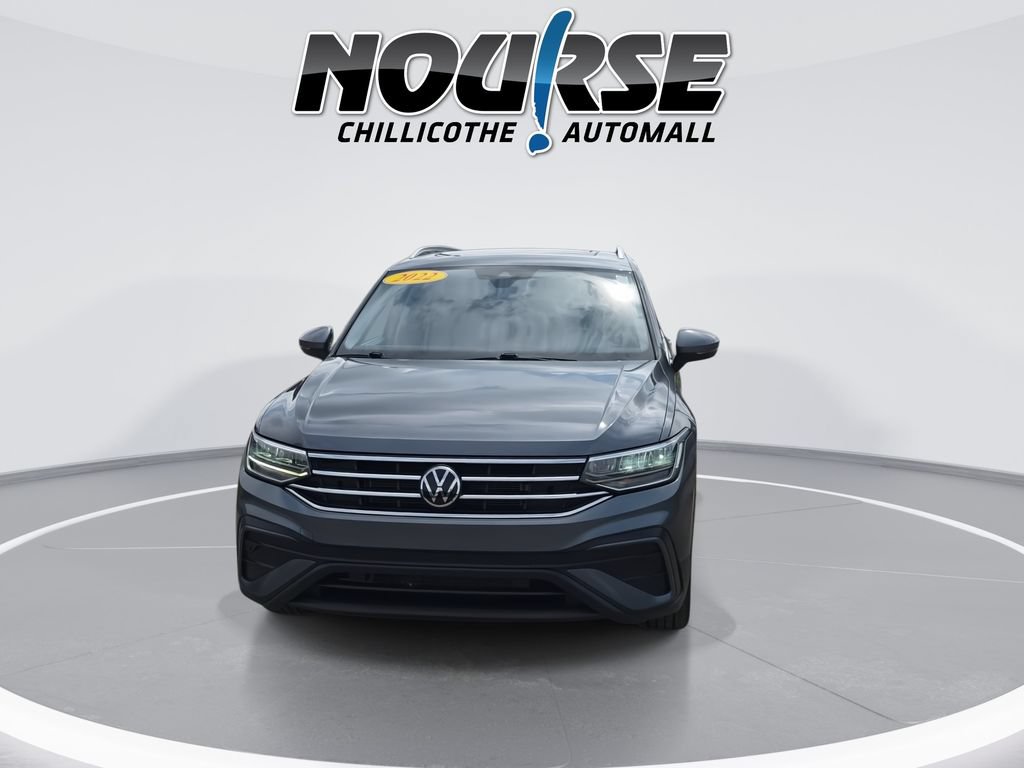 Used 2022 Volkswagen Tiguan SE FWD image 3