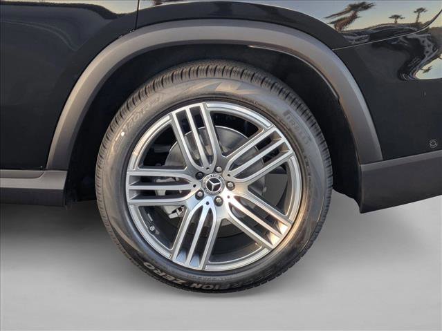 New 2026 Mercedes-Benz GLS 450 4MATIC image 9