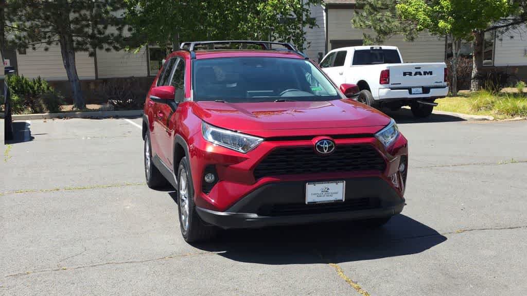 Used 2020 Toyota RAV4 XLE Premium AWD/4WD image 3