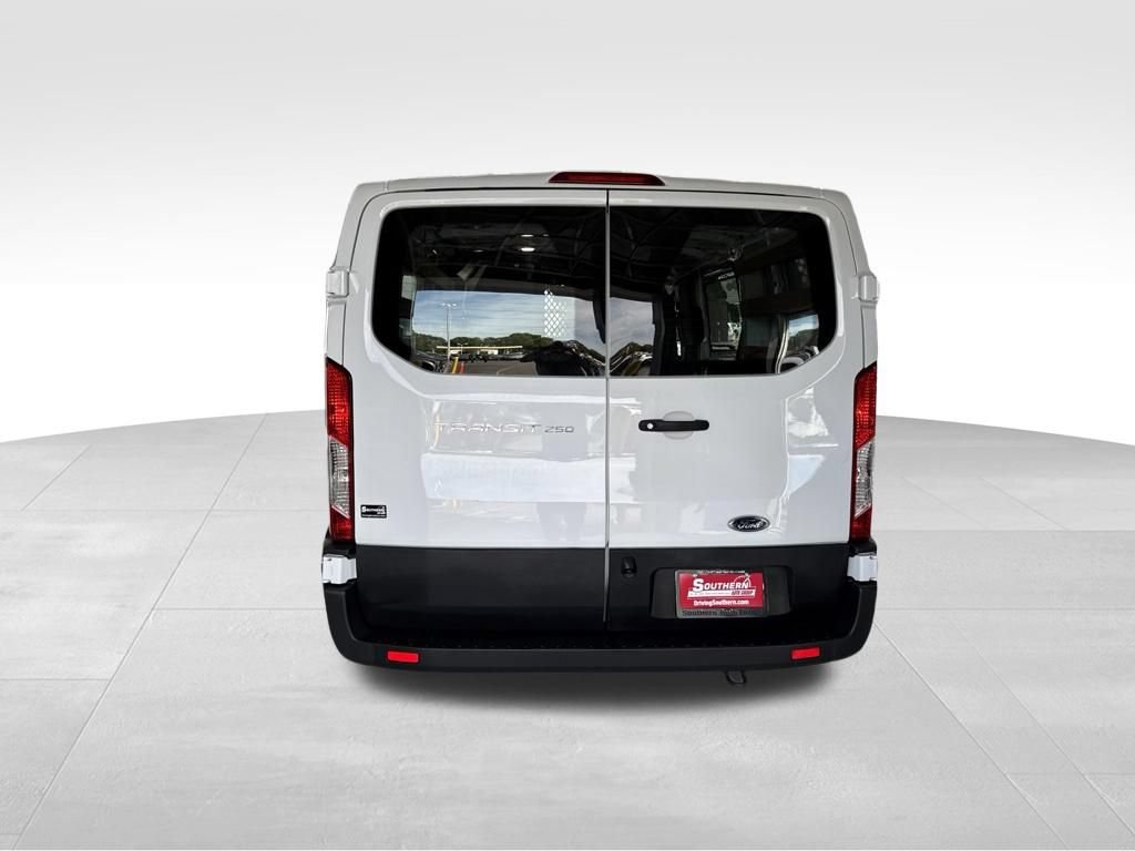 Used 2023 Ford Transit 250 Low Roof w/ Exterior Upgrade Package RWD image 4