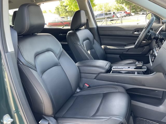 Used 2023 Nissan Pathfinder SL FWD image 26