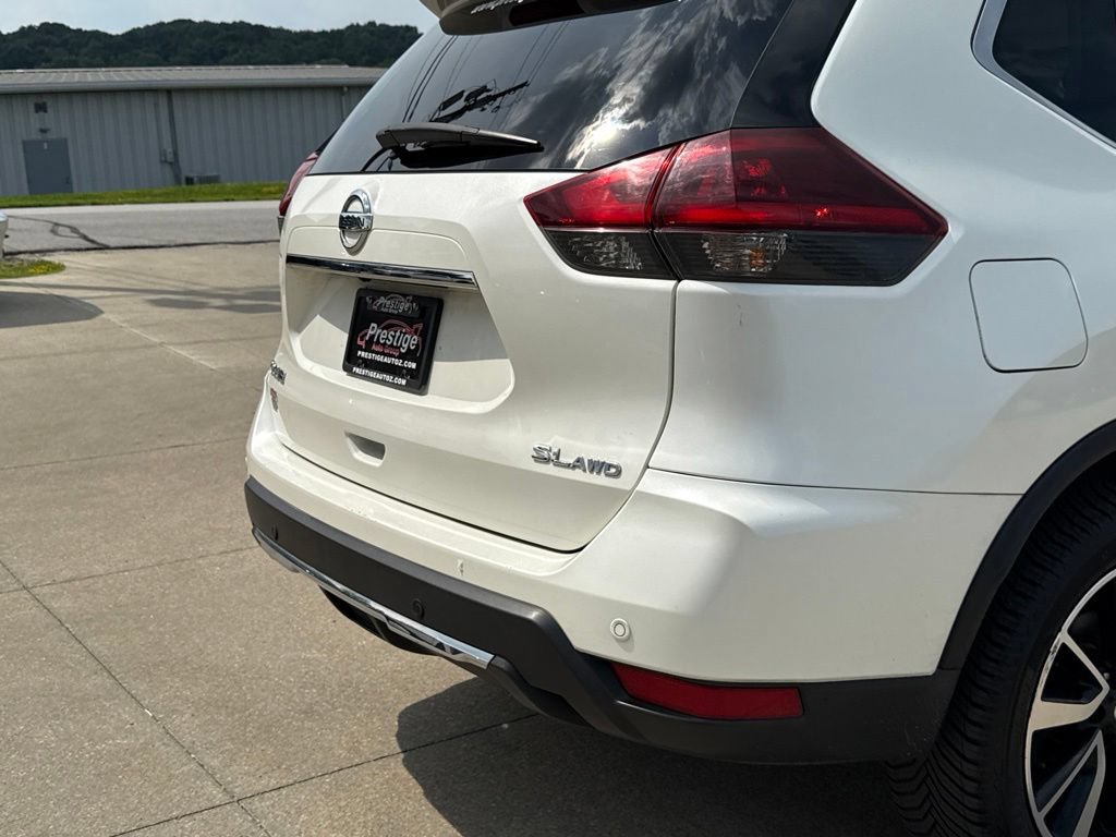 Used 2019 Nissan Rogue SL AWD/4WD image 15