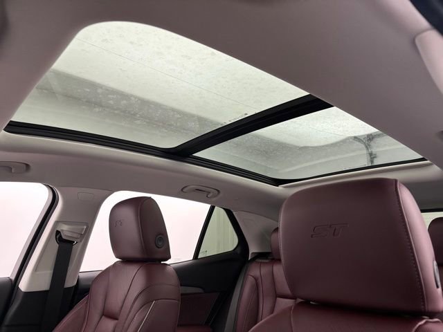 New 2026 Buick Envision Sport Touring image 4