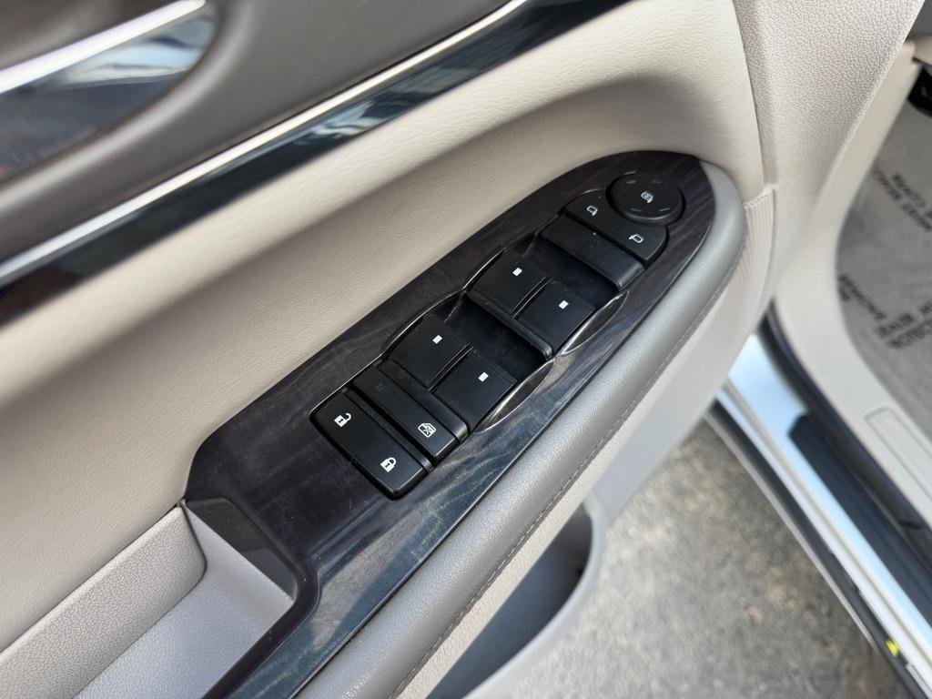 Used 2015 Buick Enclave Convenience FWD image 33