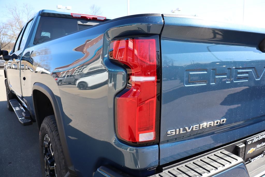 New 2026 Chevrolet Silverado 3500 High Country w/ Technology Package image 36